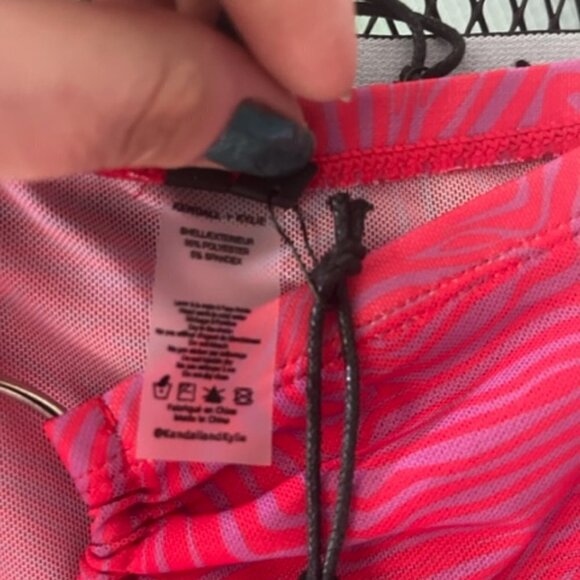 Kendall + Kylie 2 Piece & Sarong Cover Up Red 3 Pc Set Size Medium - Picture 15 of 16